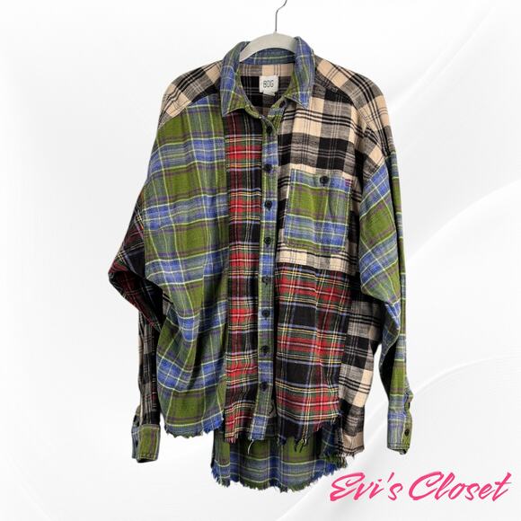 Urban Outfitters BDG Women's  Flannel Oversized Multi Color Button Down Shirt  M - Picture 5 of 10